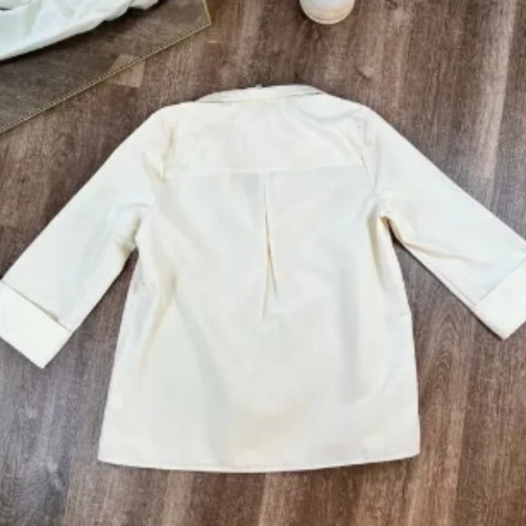 Tuckernuck beige Poplin Thick Blouse Faux Pearl Bar Sleeves and Collar - Picture 4 of 7